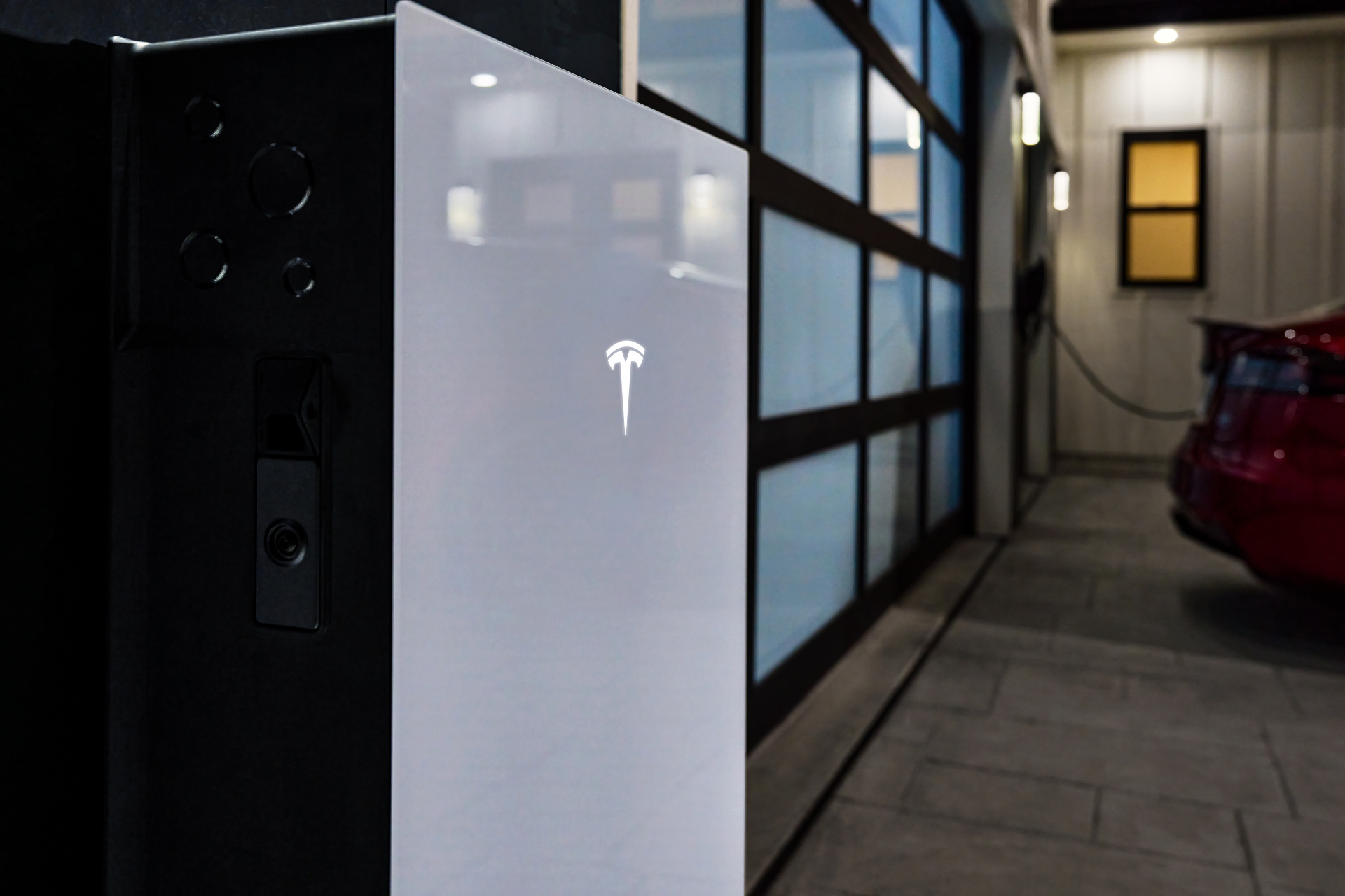 Tesla Powerwall 3 in garage